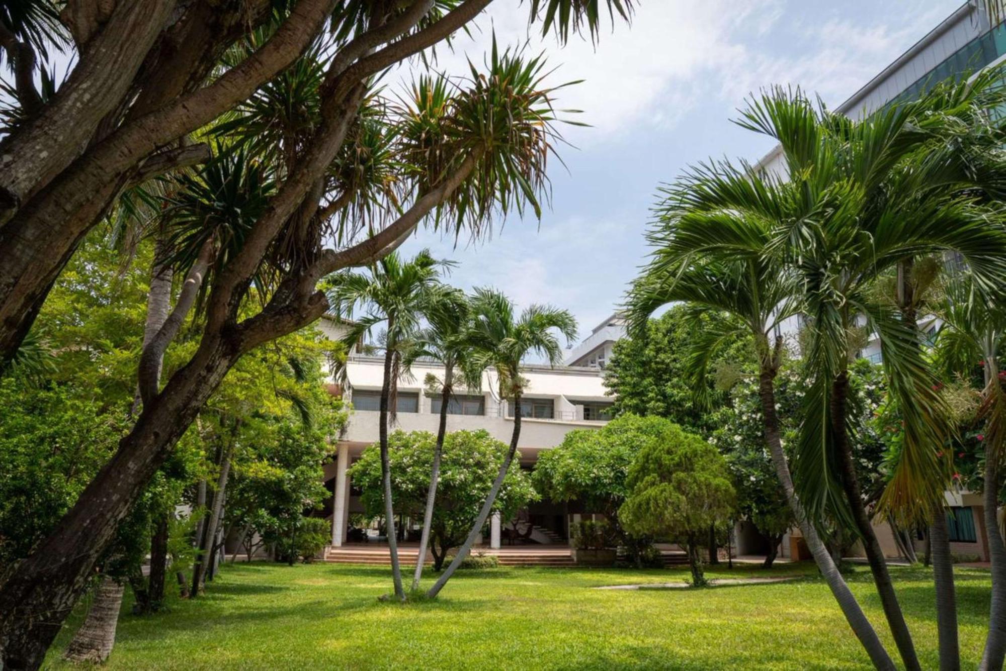 Hotel Tropicana Pattaya Exterior foto